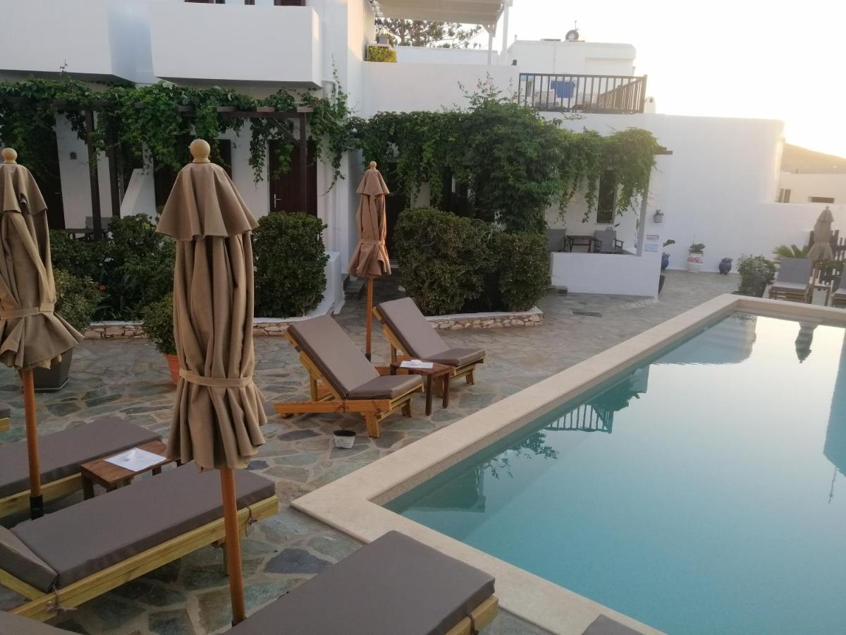 Christina Hotel, Adults Only, Heated Salt Water Pool Naousa  Bagian luar foto